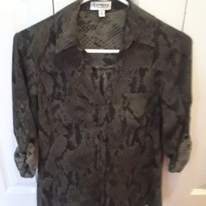 WOMENS Express shirt size xs